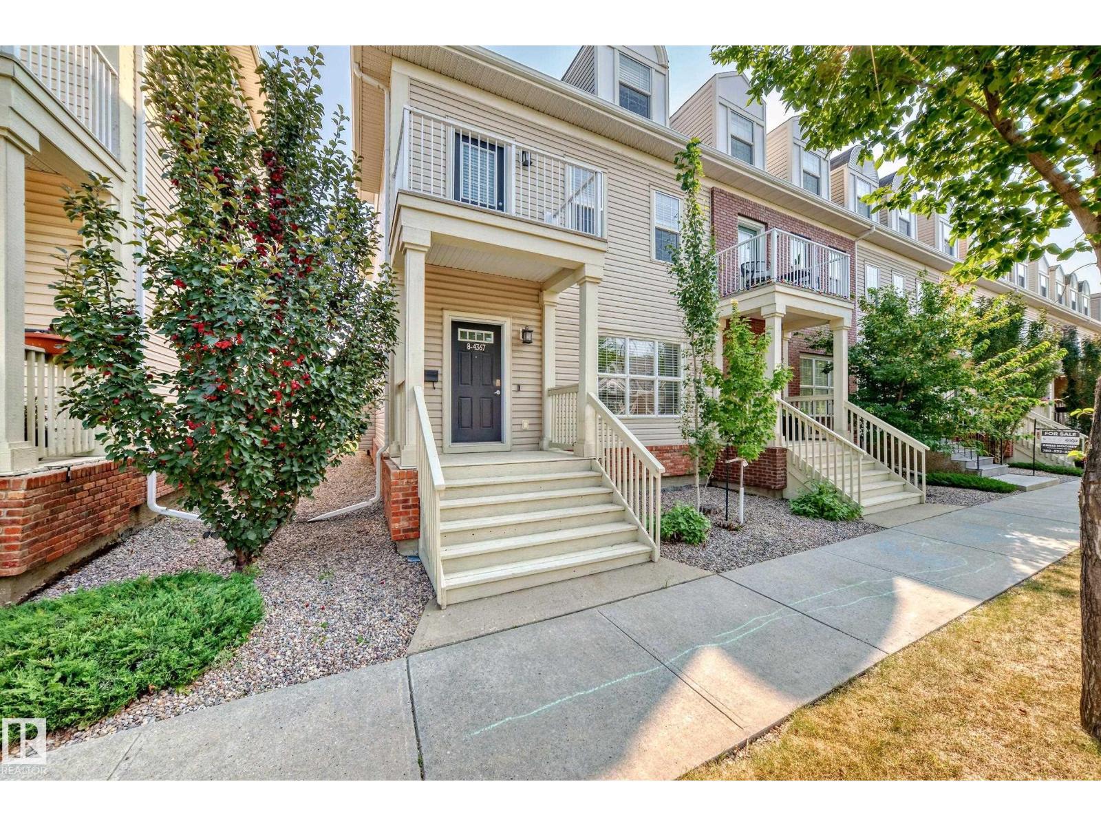 4367 Veterans Way Northwest #8, Edmonton, AB T5E 6N4