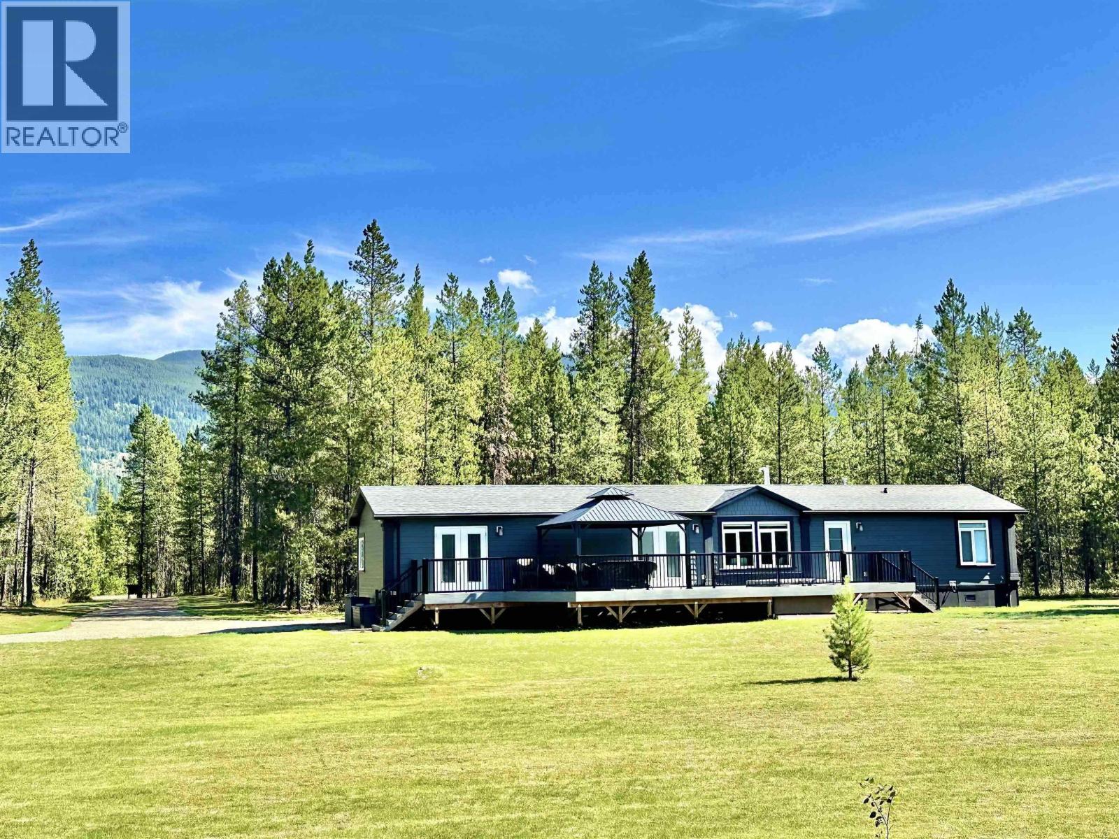 11975 Blackman Rd, Valemount, BC V0E 2Z0