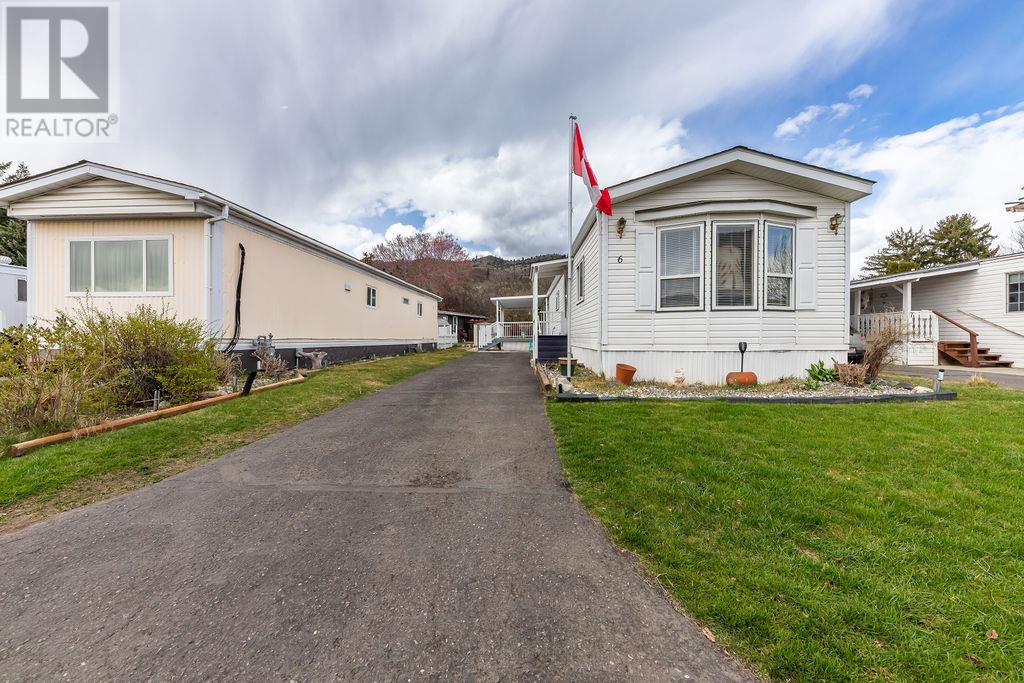 2400 Oakdale Way Unit 6, Kamloops, BC V2B 7C4