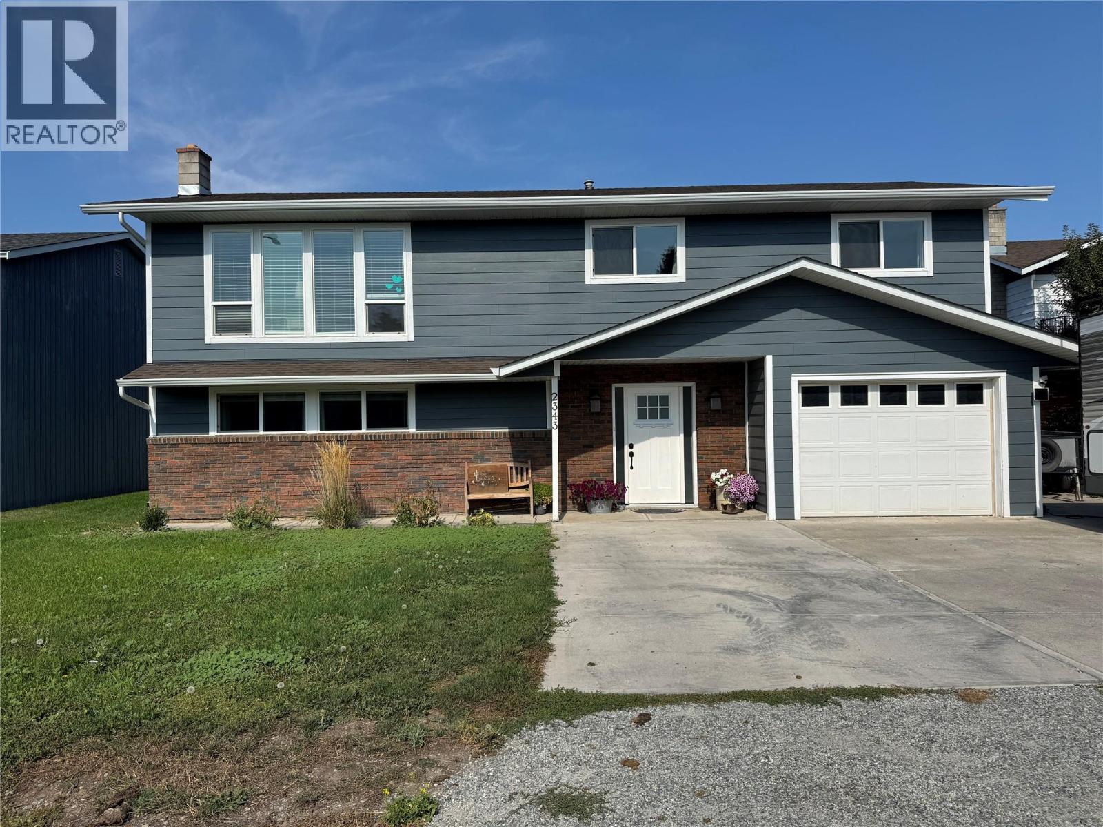 2343 Mcgoran Pl, Merritt, BC V1K 1B8