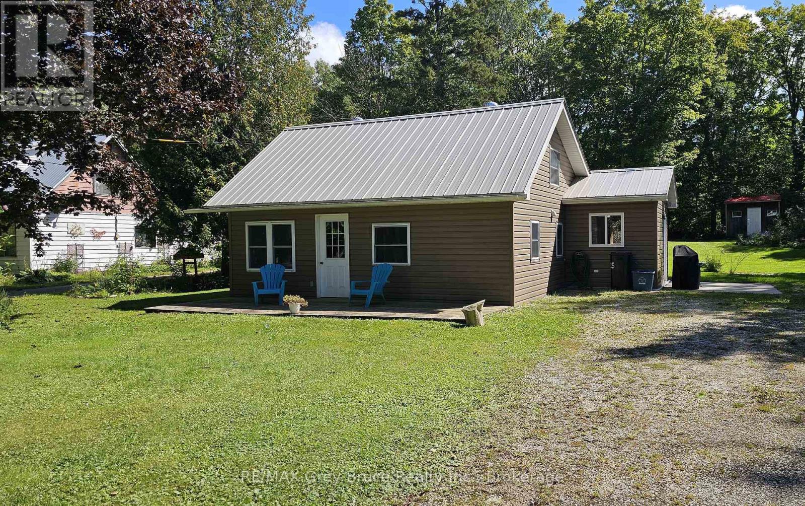 549 Stokes Bay Rd, Northern Bruce Peninsula, ON N0H 1W0