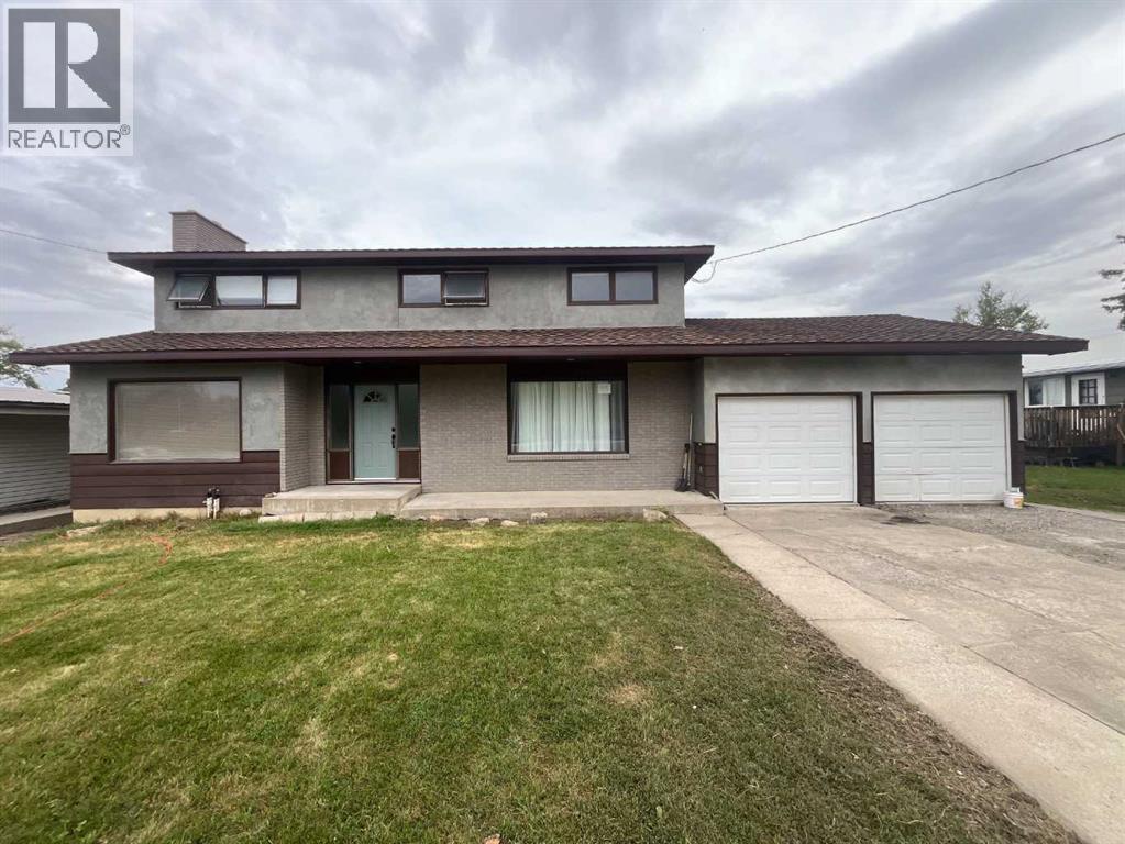 143 5 Avenue East, Cardston, AB T0K 0K0