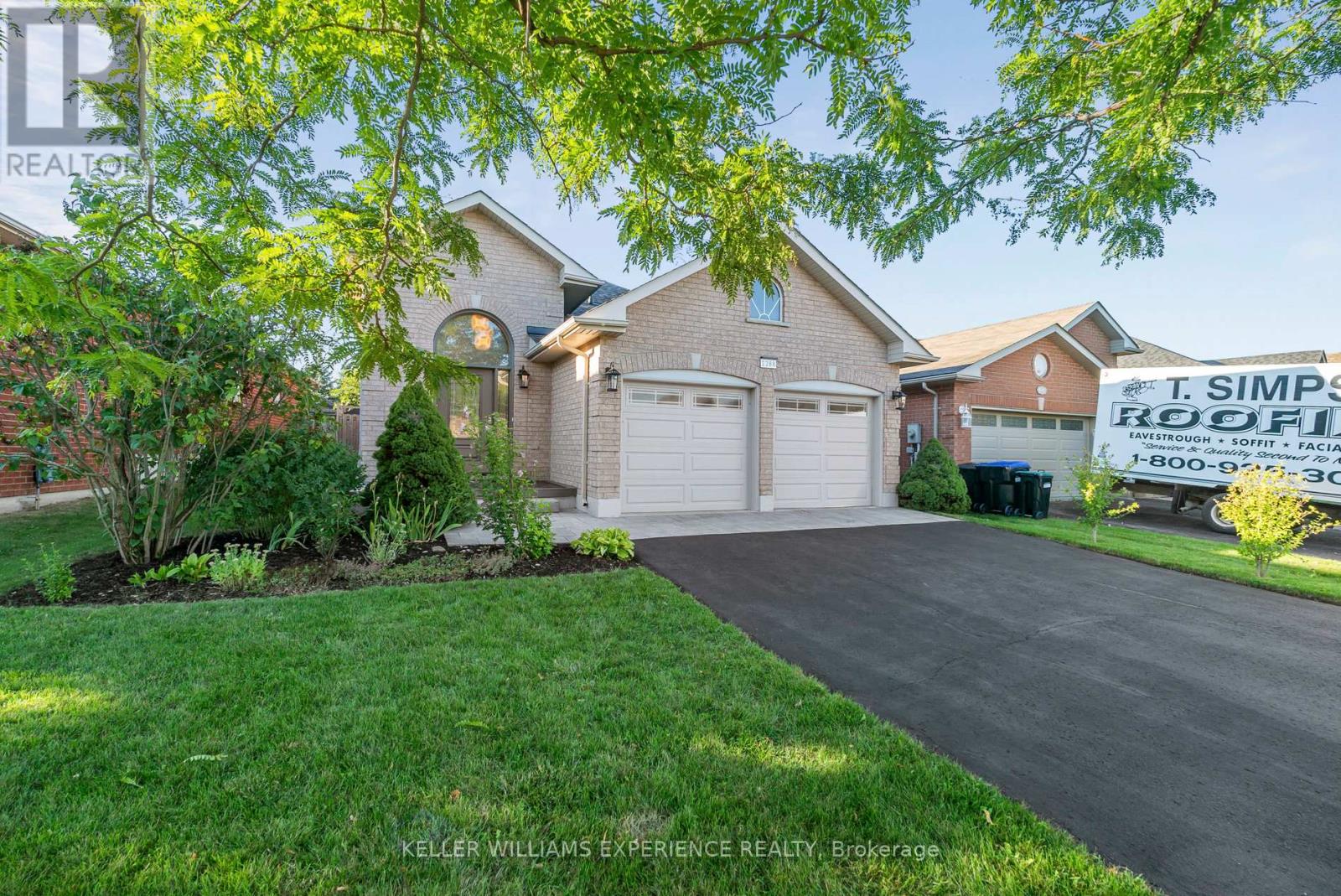 1288 Gina St, Innisfil, ON L9S 4Z2