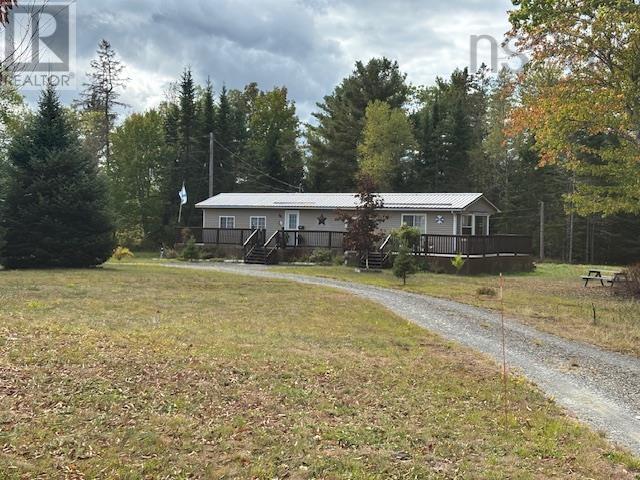 4757 Northfield Rd, Lunenburg, NS B0R 1E0