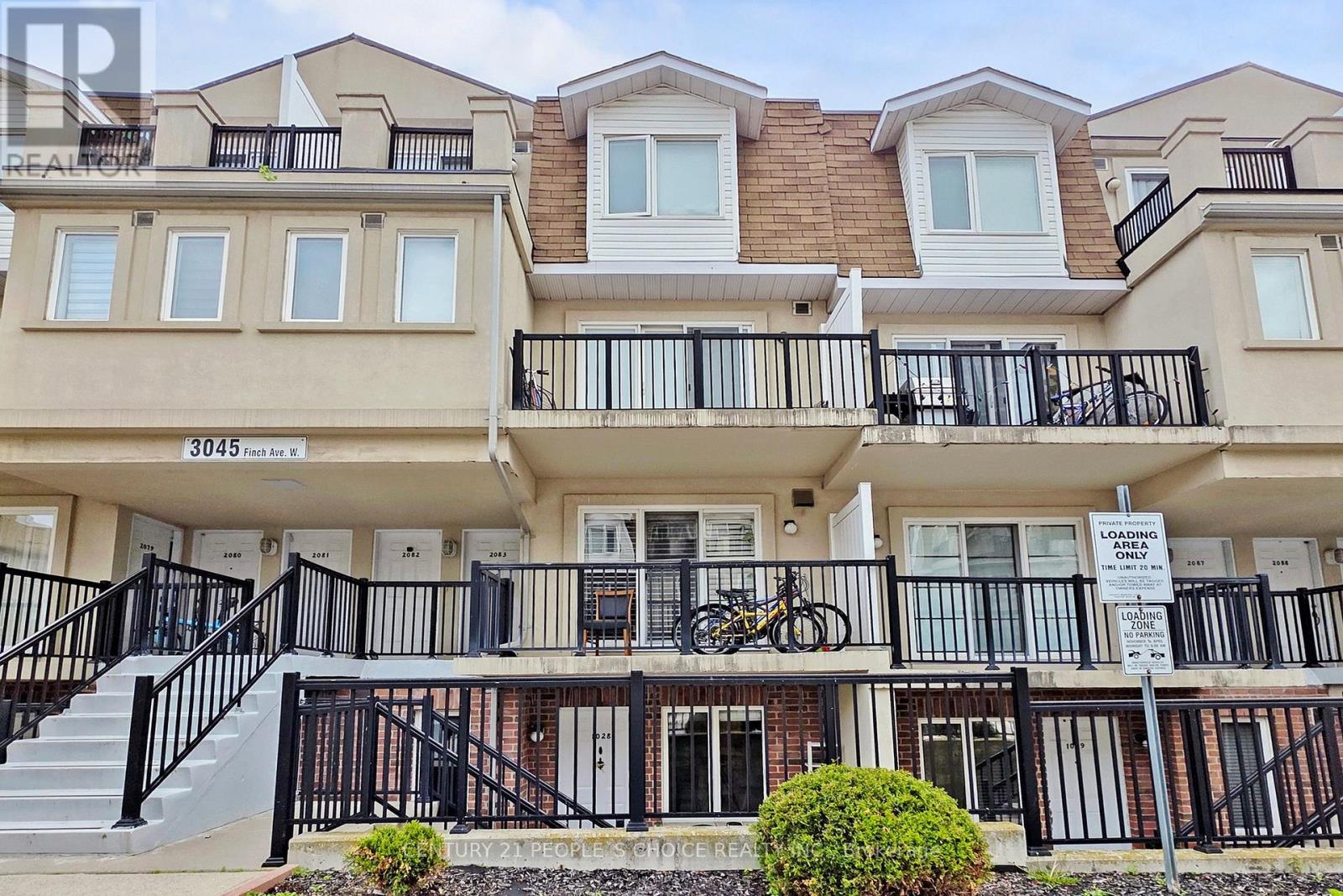1028 3045 Finch Ave W, Toronto, ON M9M 0A5