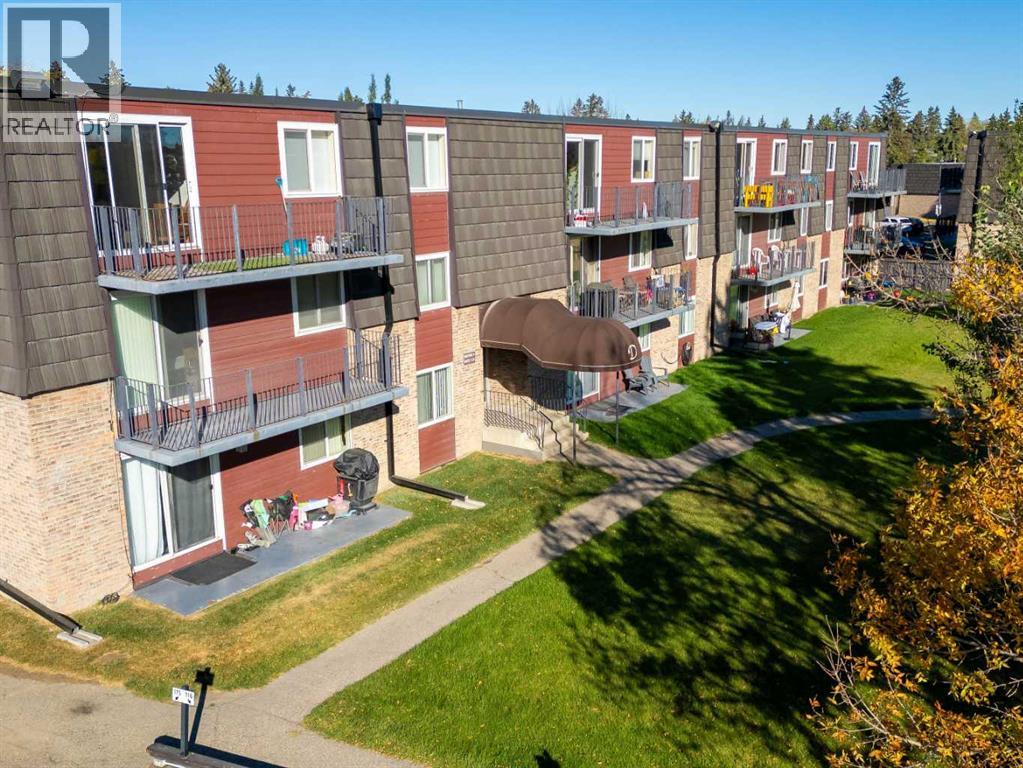 80 Galbraith Drive Southwest #d10, Calgary, AB T3E 3H2