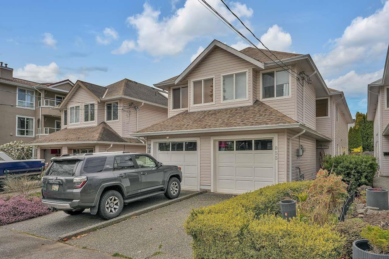 855 Habgood St, White Rock, BC V4B 4W4