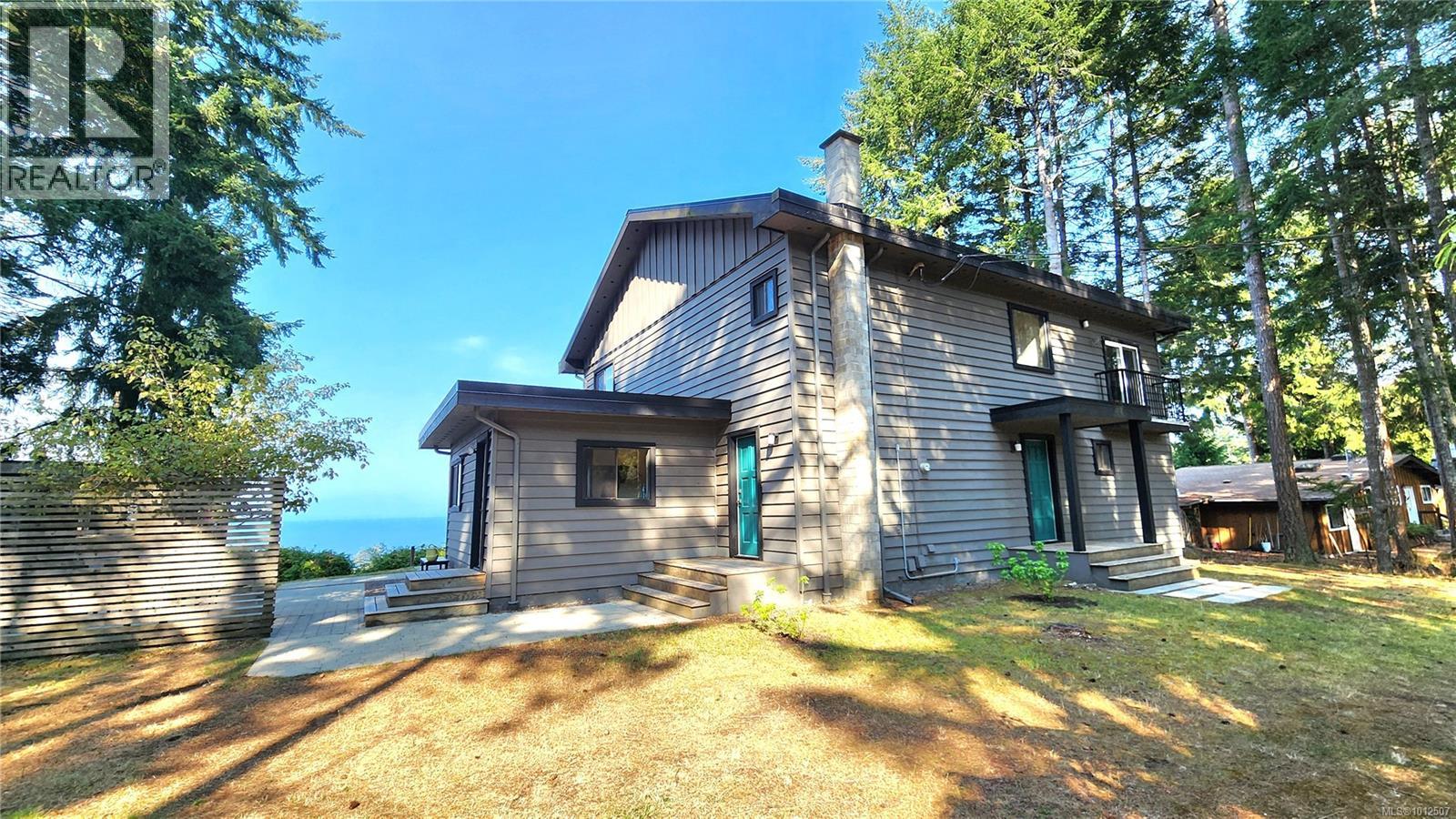 1568 Wild Cherry Ter, Gabriola Island, BC V0R 1X5