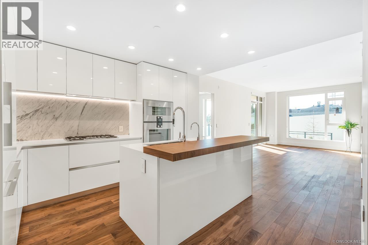 389 W 59th Avenue Unit 203, Vancouver, BC V5X 0J4
