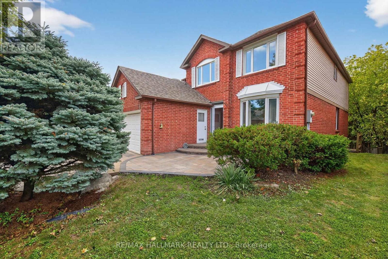 26 Stacey Cres, Markham, ON L3T 6Z4