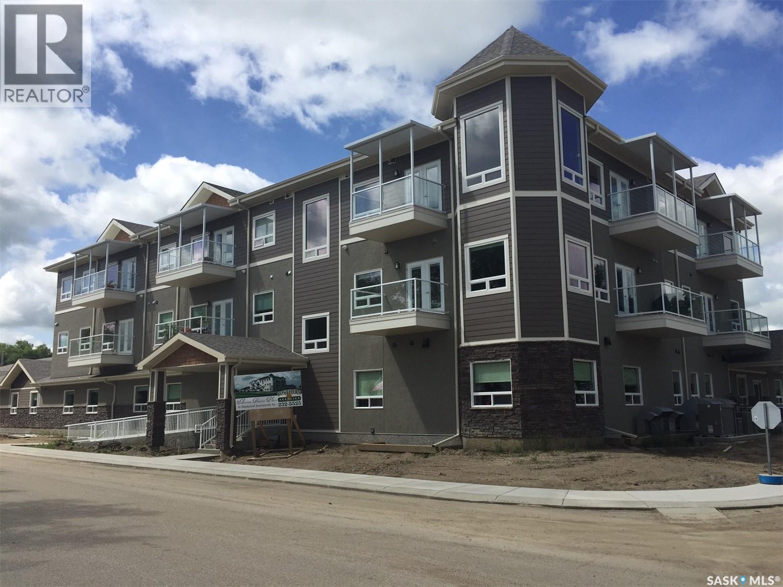 510 4th Avenue Unit 202, Rosthern, SK S0K 3R0