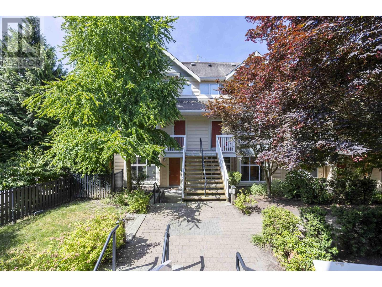 7128 Stride Avenue Unit 30, Burnaby, BC V3N 1T5