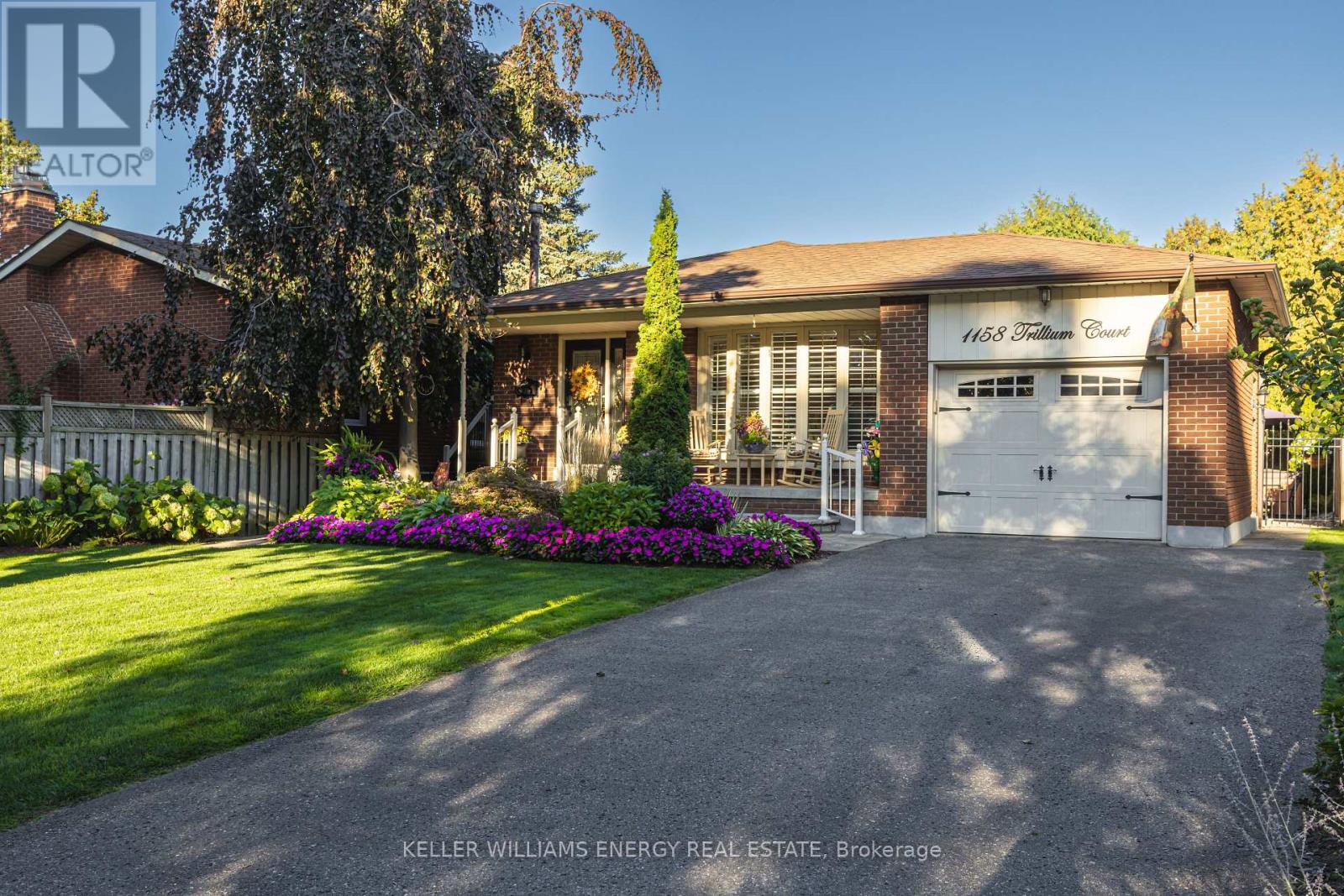 1158 Trillium Ct, Oshawa, ON L1G 7M2
