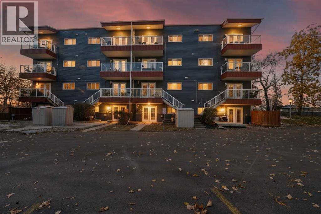 5519 Kerry Wood Drive Unit 102, Red Deer, AB T4N 4X3