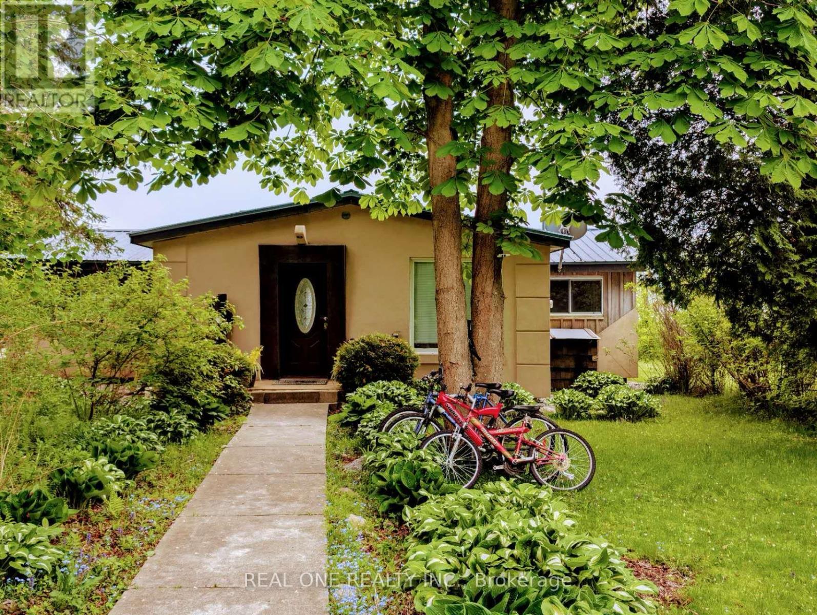143 Beach Dr, Cramahe, ON K0K 1H0