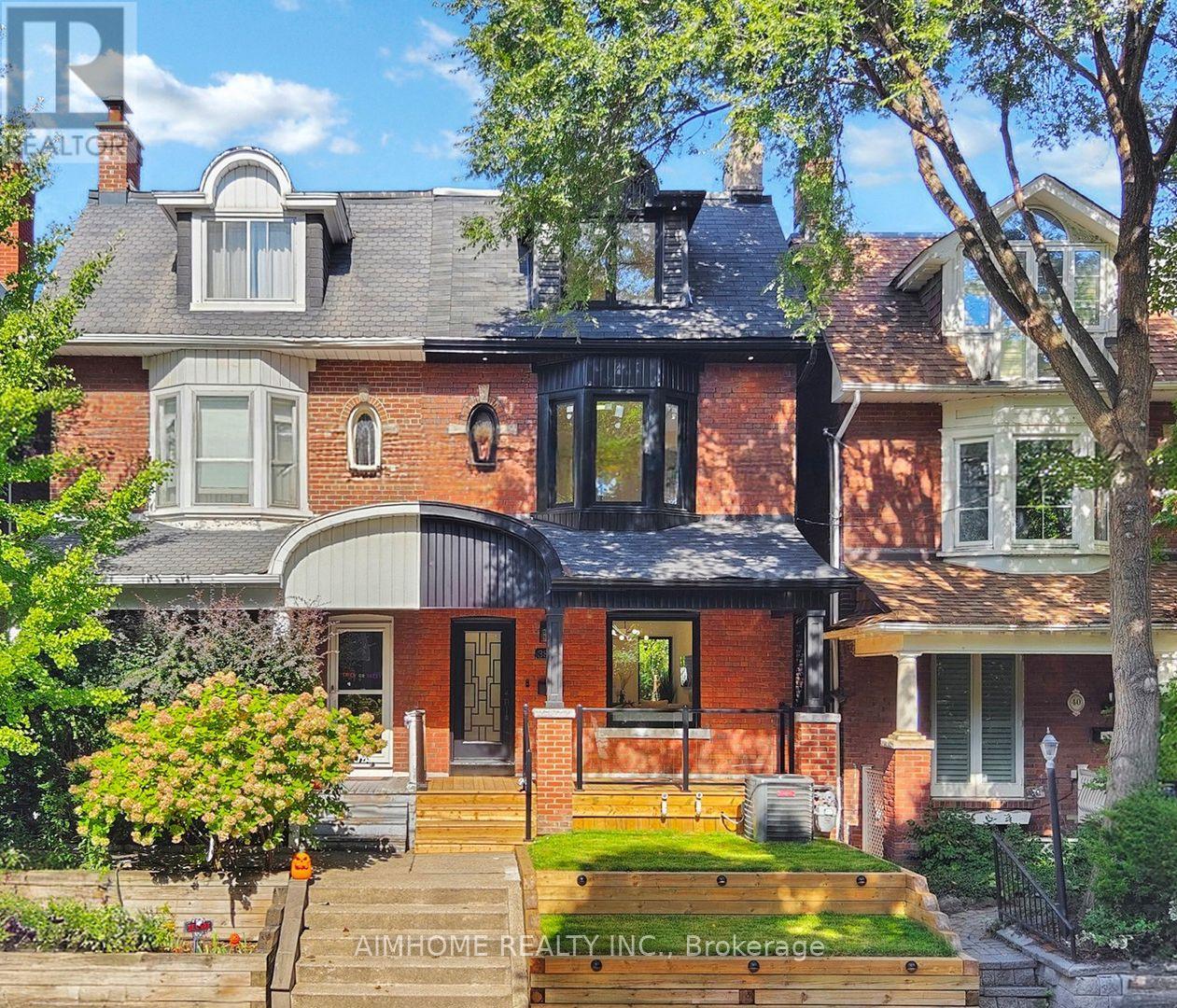 38 Sparkhall Ave, Toronto, ON M4K 1G5