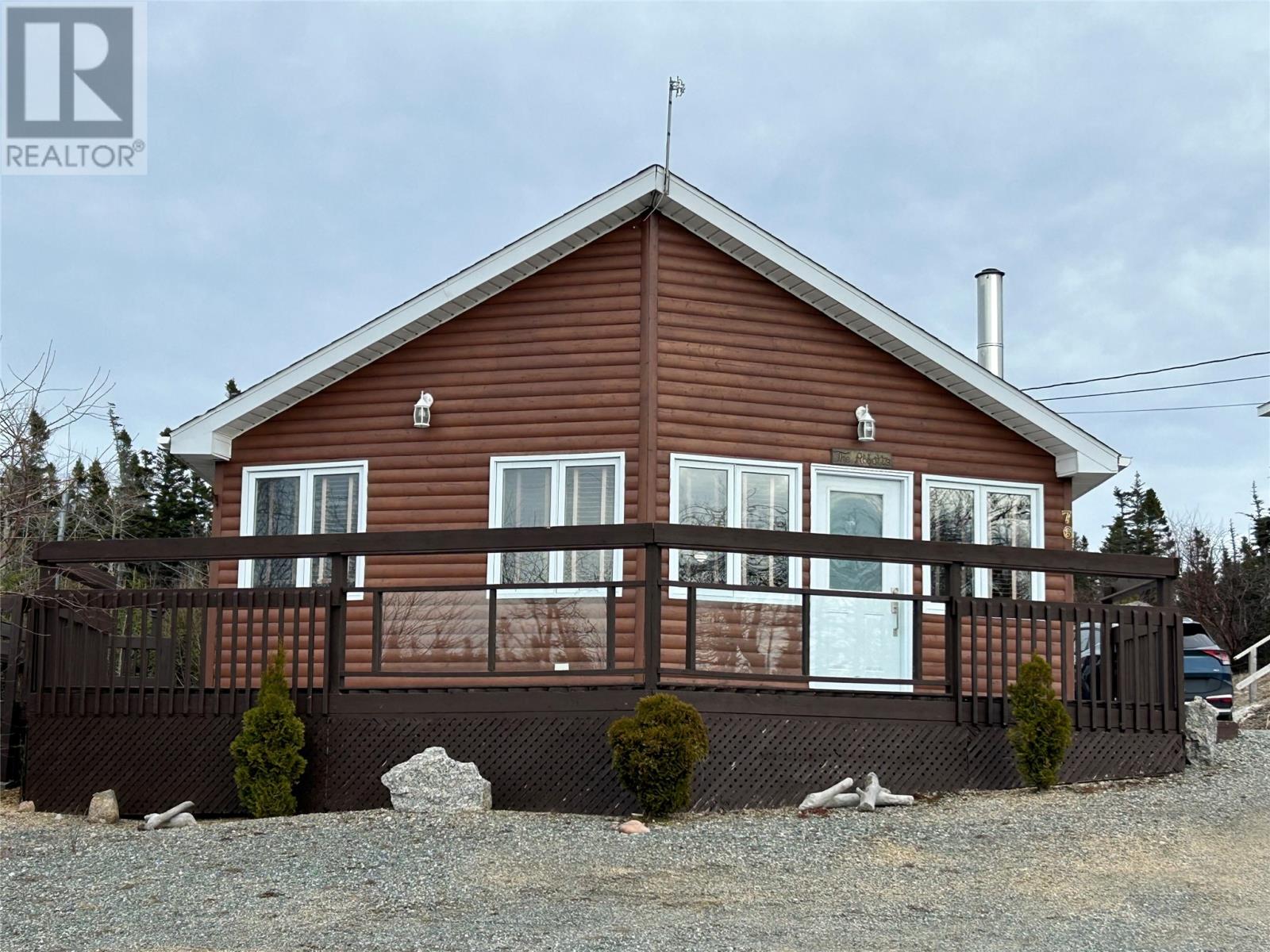 76 Memorial Dr #b, Lumsden, NL A0G 3E0