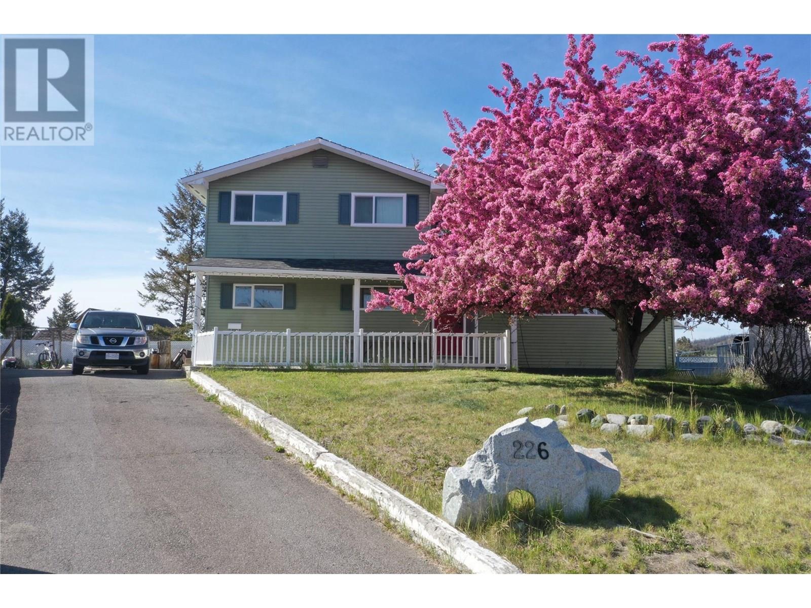 226 Dogwood Pl, Logan Lake, BC V0K 1W0