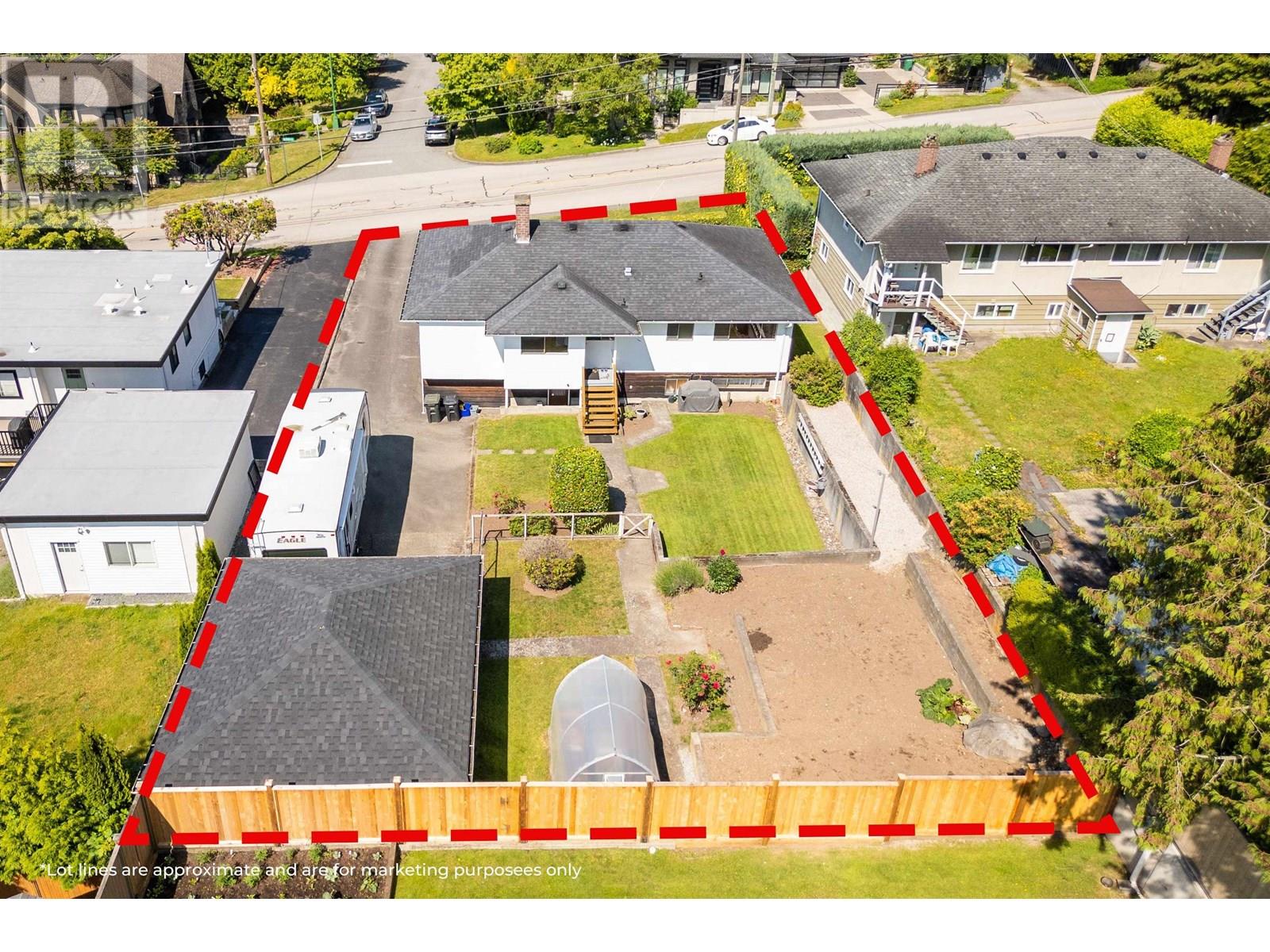 7988 Sussex Ave, Burnaby, BC V5J 3W3