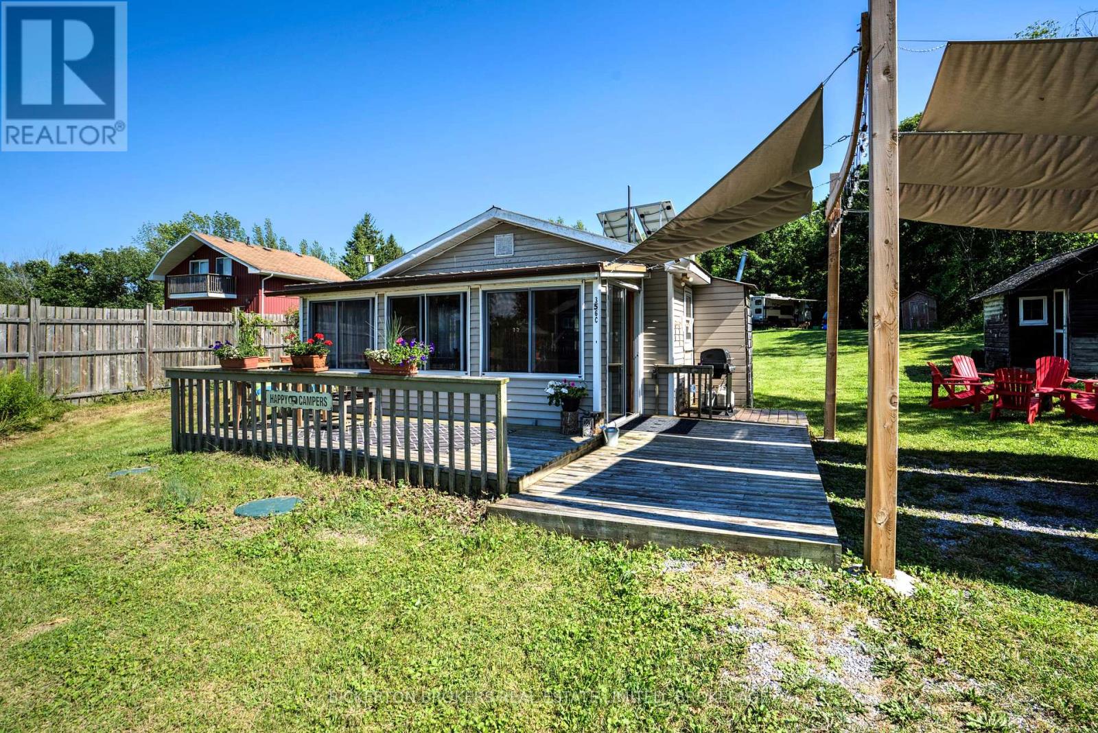 356 Driscoll Rd C Rd, Frontenac Islands, ON K7G 2V6