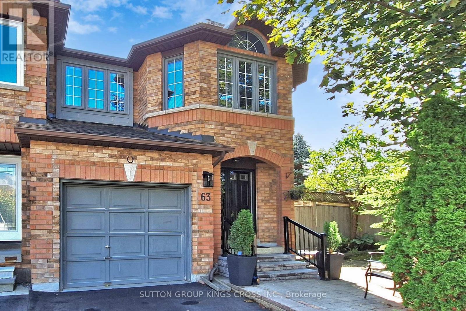 63 Mistleflower Ct, Richmond Hill, ON L4E 3T9