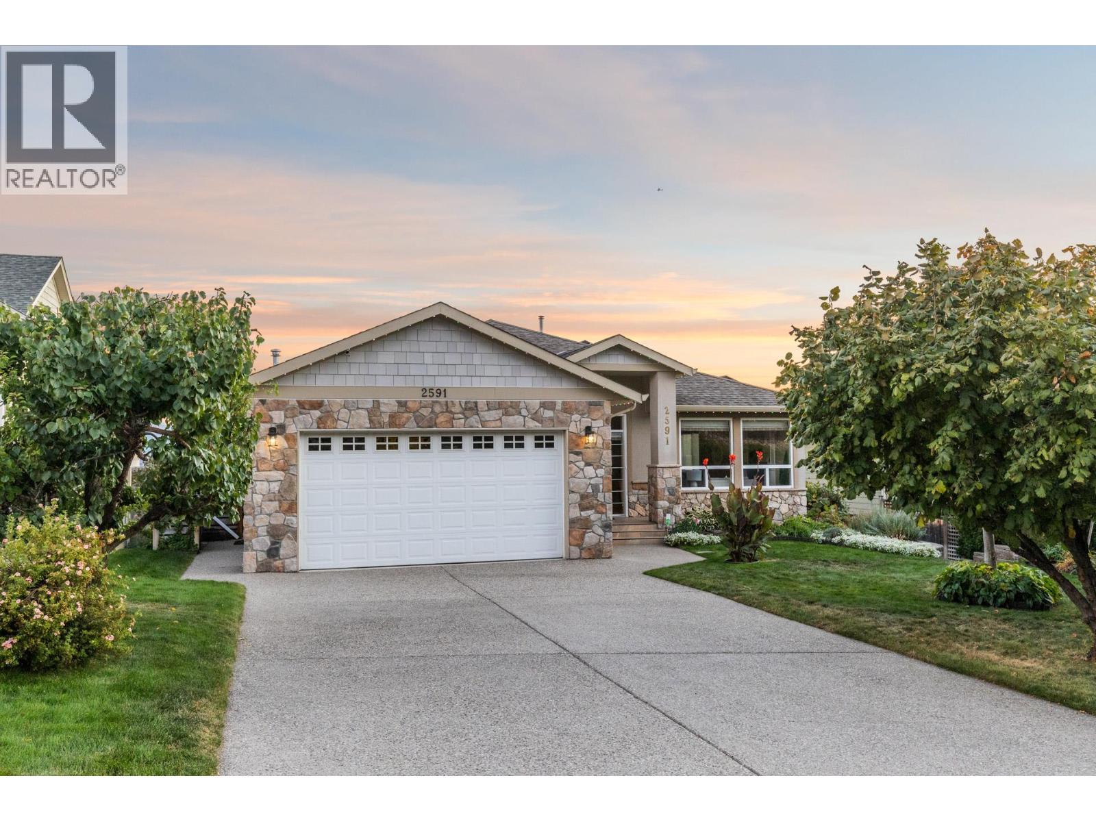 2591 Lake Breeze Ct, Lake Country, BC V4V 2M8