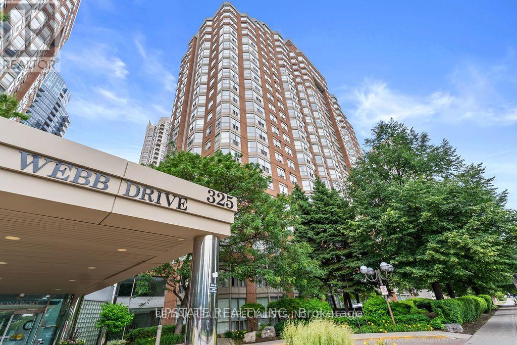 1208 325 Webb Dr, Mississauga, ON L5B 3W3