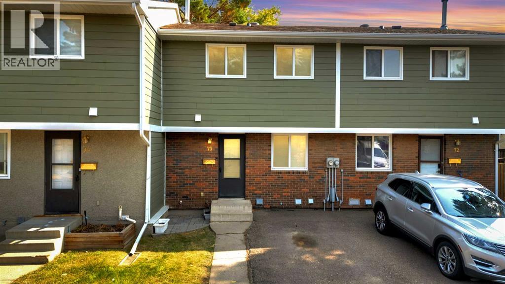 5935 63 Street Unit 73, Red Deer, AB T4N 6C1