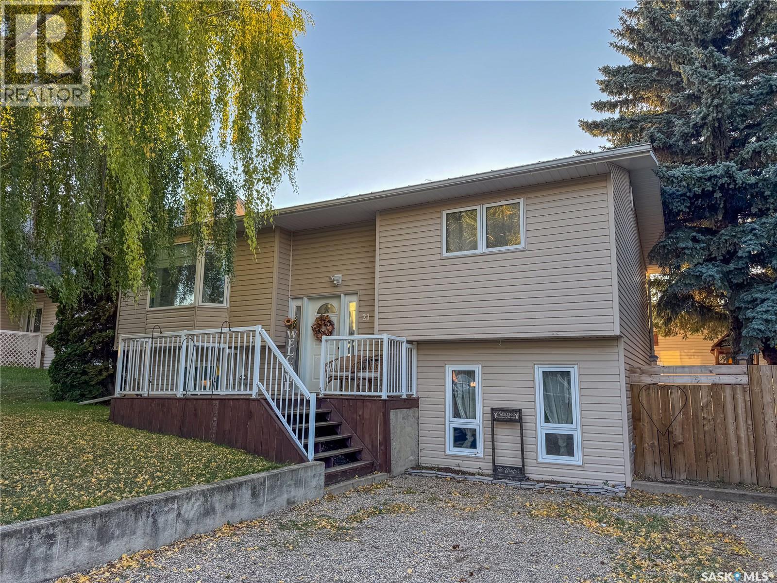 21 Maple Pl, Birch Hills, SK S0J 0G0