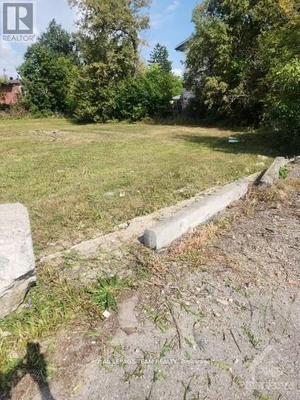 31 Townline Rd, Carleton Place, ON K7C 2E6