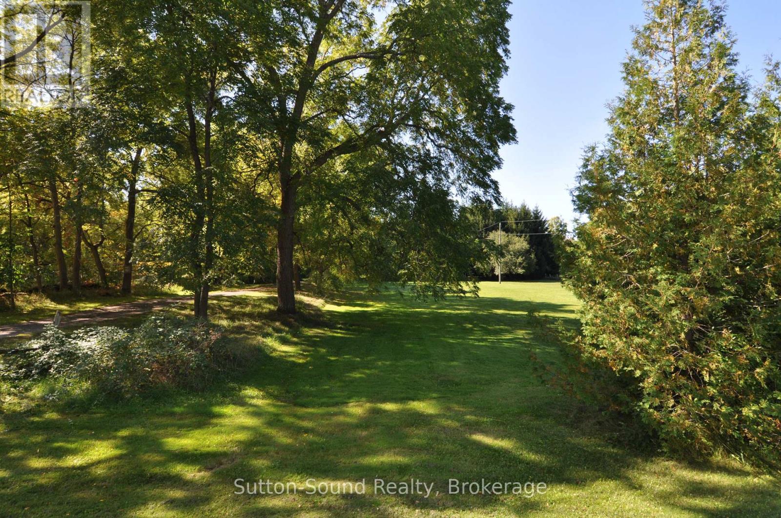 758016 Girl Guide Rd, Georgian Bluffs, ON N4K 5N7