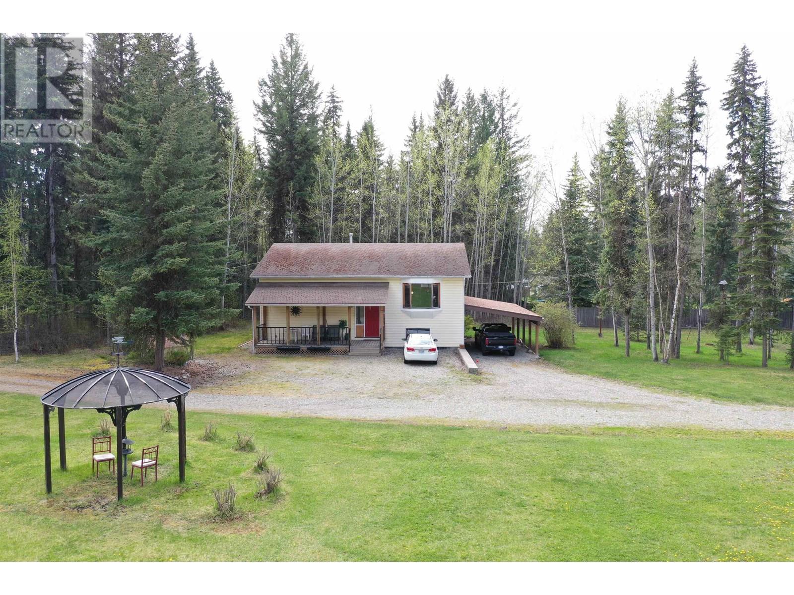 4031 Astral Ave, Quesnel, BC V2J 3J3