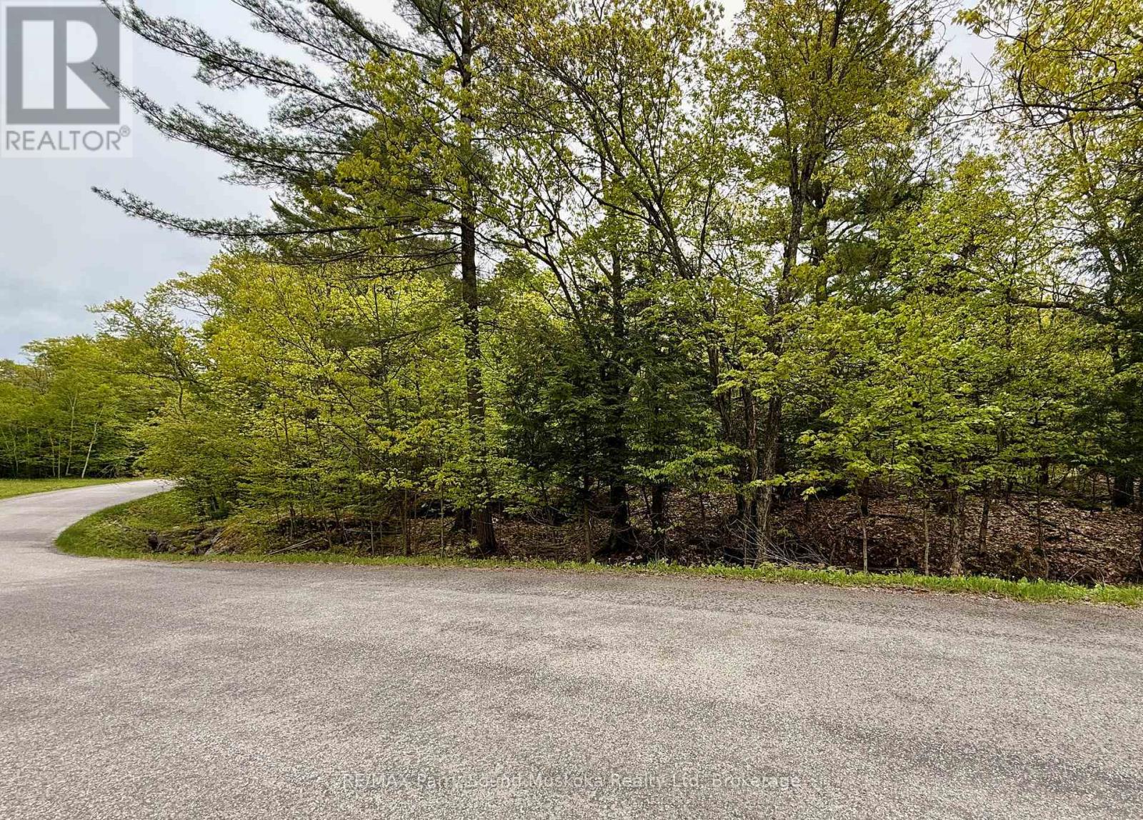 13 Harrison Landing Rd, Carling, ON P0G 1G0