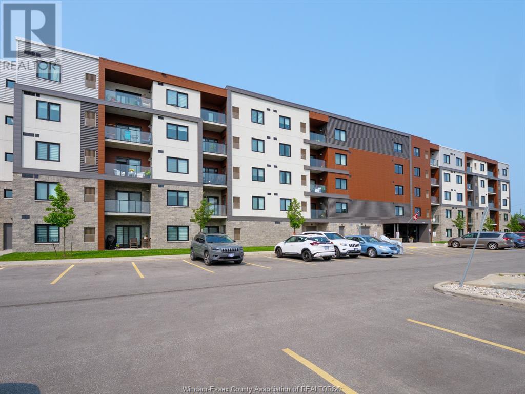 4578 Huron Church Line Road Unit 101, Lasalle, ON N9H 0M2