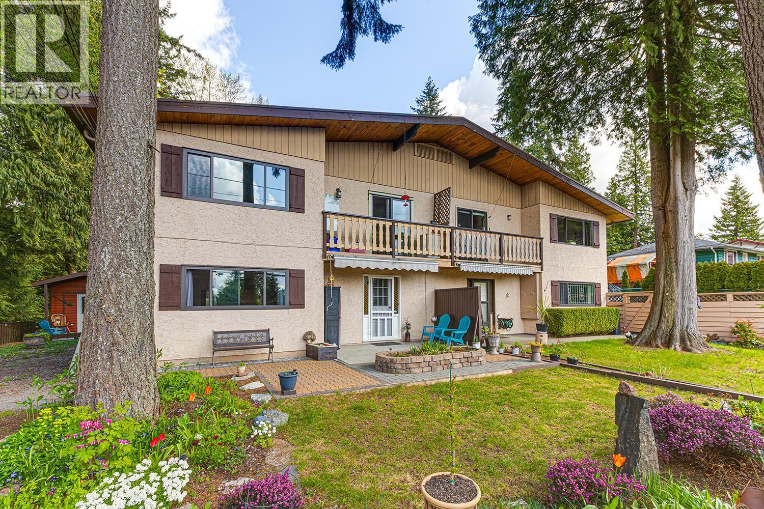 1951 Austin Ave, Coquitlam, BC V3K 3R5