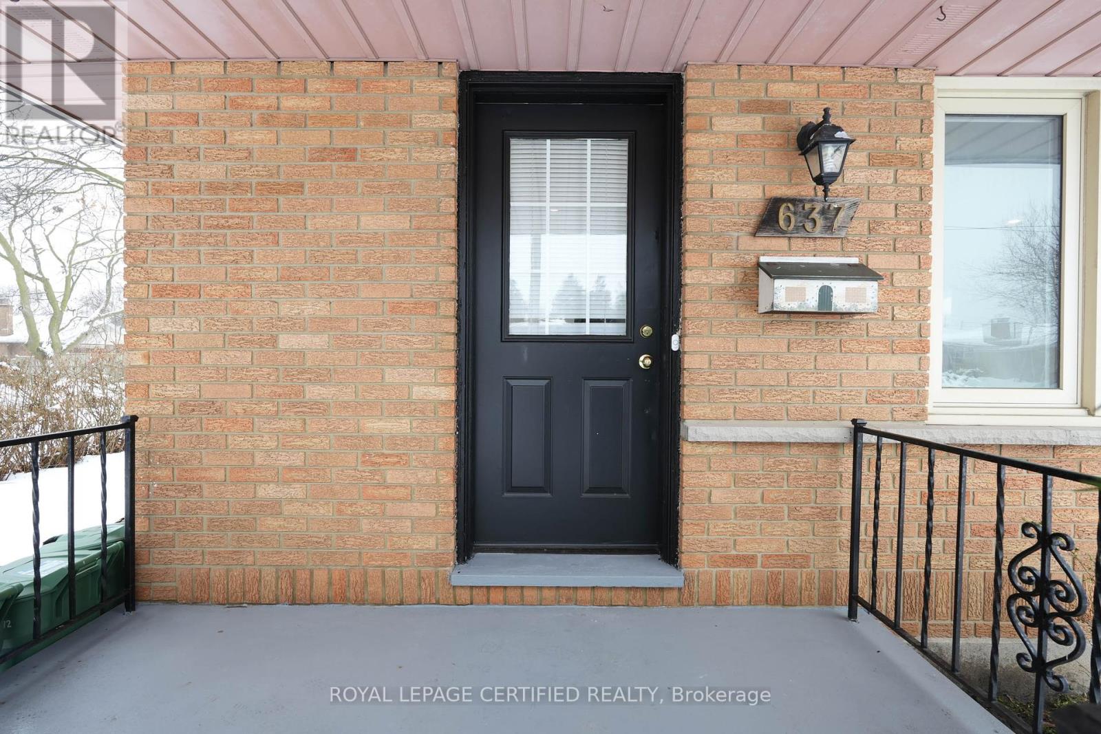 637 Ross St, London, ON N5Y 3V8