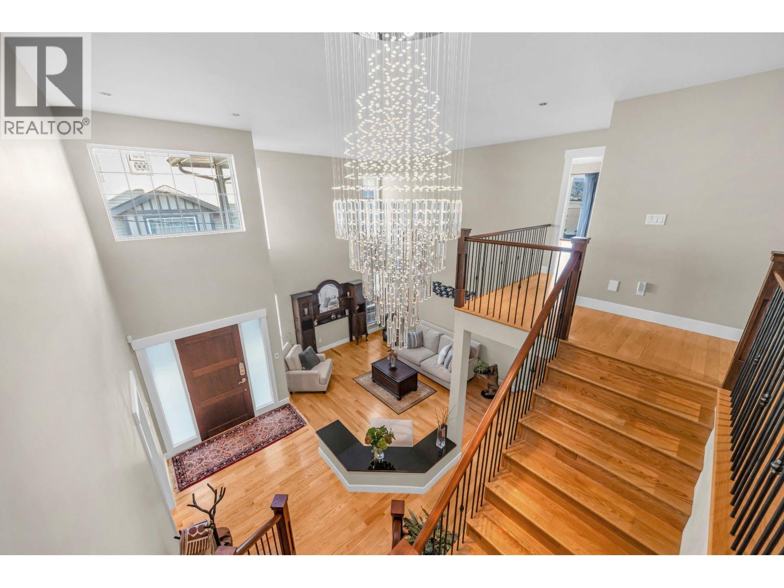 1740 Ioco Rd, Port Moody, BC V3H 3S8