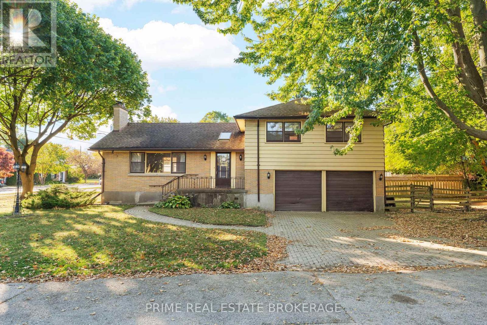 367 Ridout St, London, ON N6C 3Z8