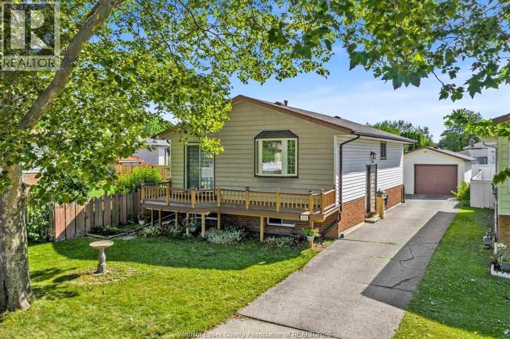 3310 Hemlock, Windsor, ON N8R 1Z8