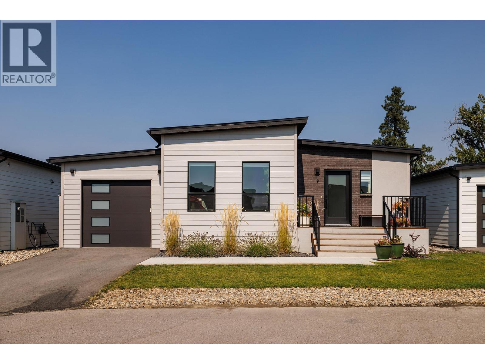 8900 Jim Bailey Road Unit 19, Kelowna, BC V4V 0B5