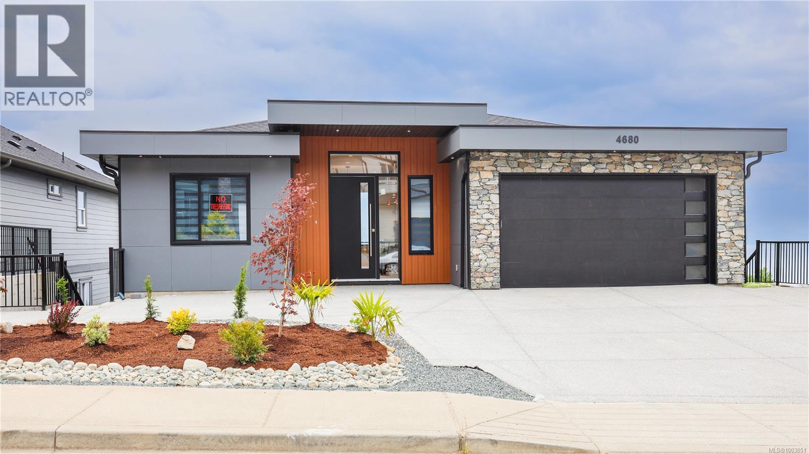 4680 Ambience Dr, Nanaimo, BC V9T 0A7