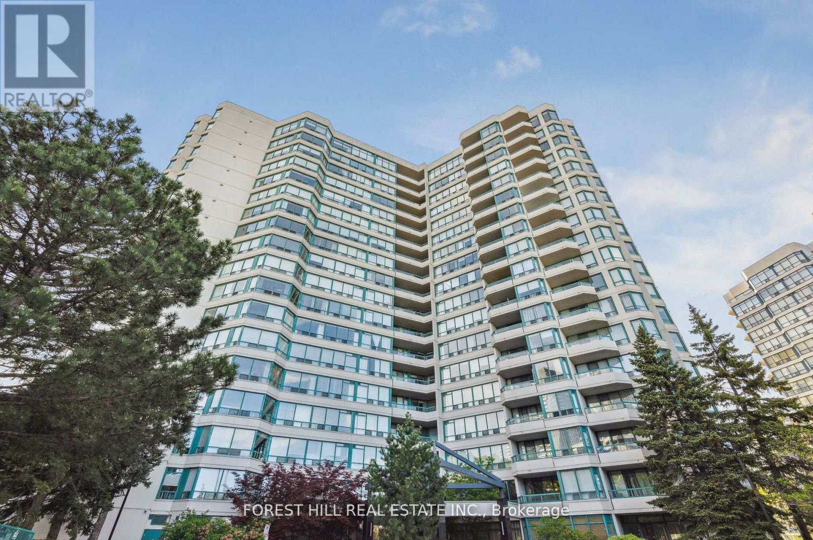 401 7250 Yonge St, Vaughan, ON L4J 7X1