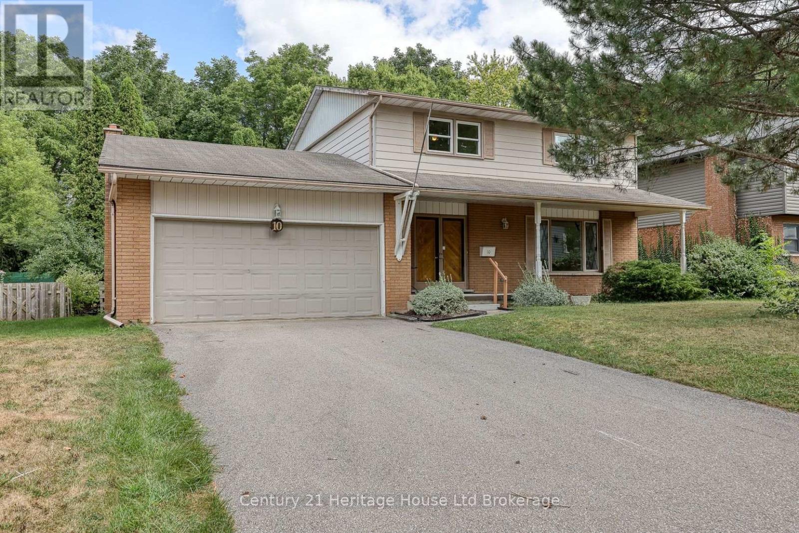 10 Grenville St, Ingersoll, ON N5C 3N1