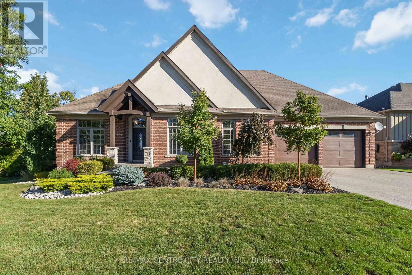 7 Mary Bucke St, St. Thomas, ON N5R 5L7