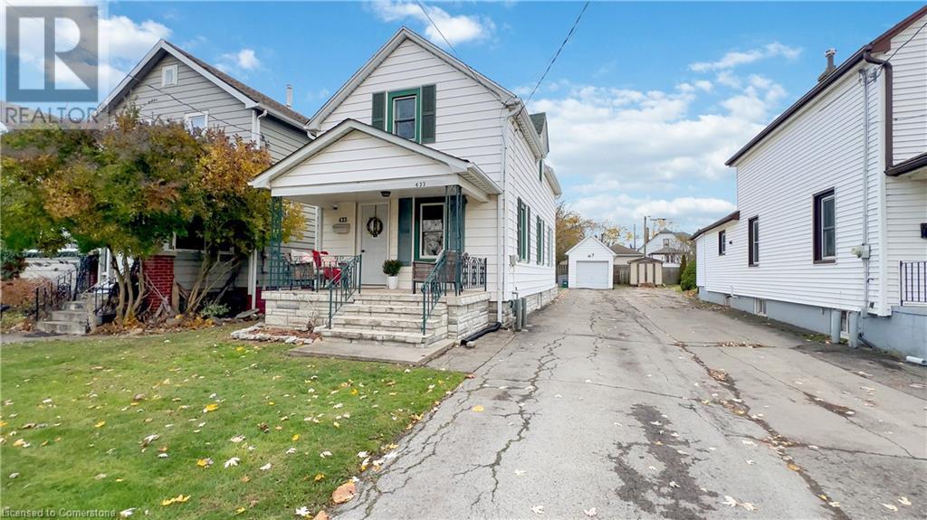 433 Davis St, Port Colborne, ON L3K 1Z7