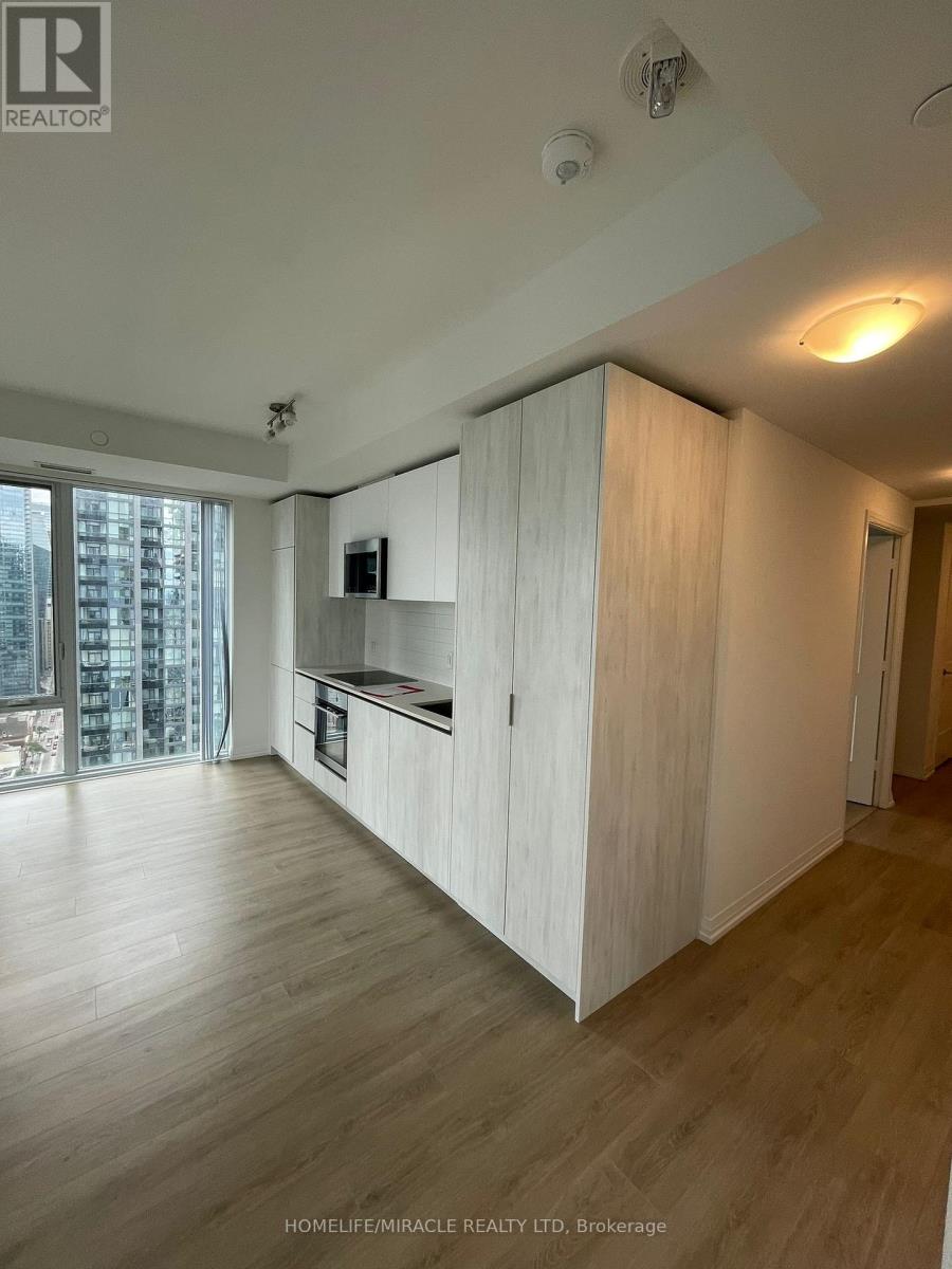 3528 28 Widmer St, Toronto Waterfront Communities, ON M5V 2E7
