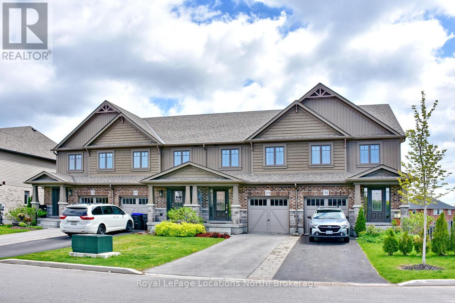 29 Archer Ave, Collingwood, ON L9Y 3B7