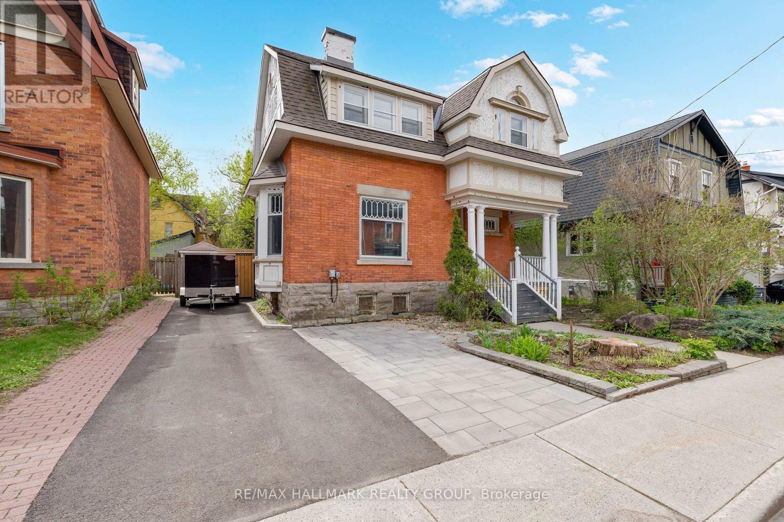 396 Daly Ave, Ottawa, ON K1N 6H2