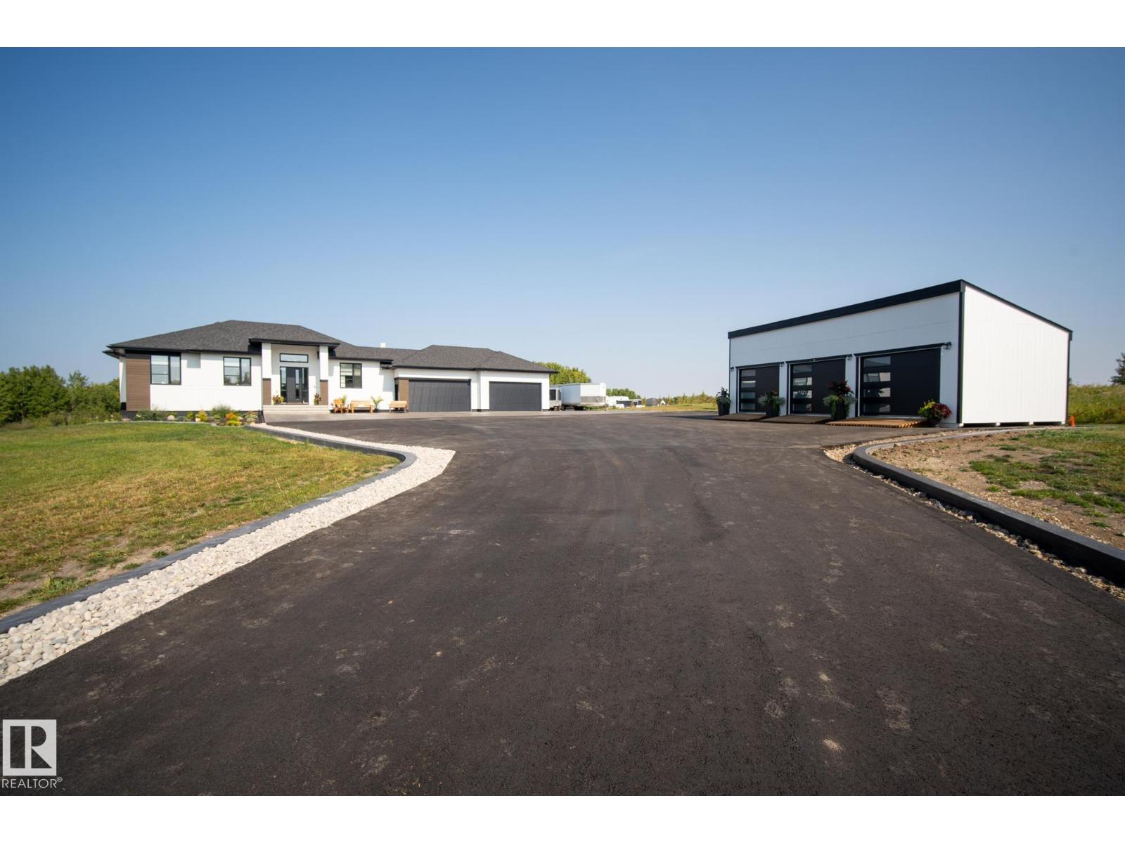20212 Township Rd 510 #265, Rural Strathcona County, AB T8G 1E4