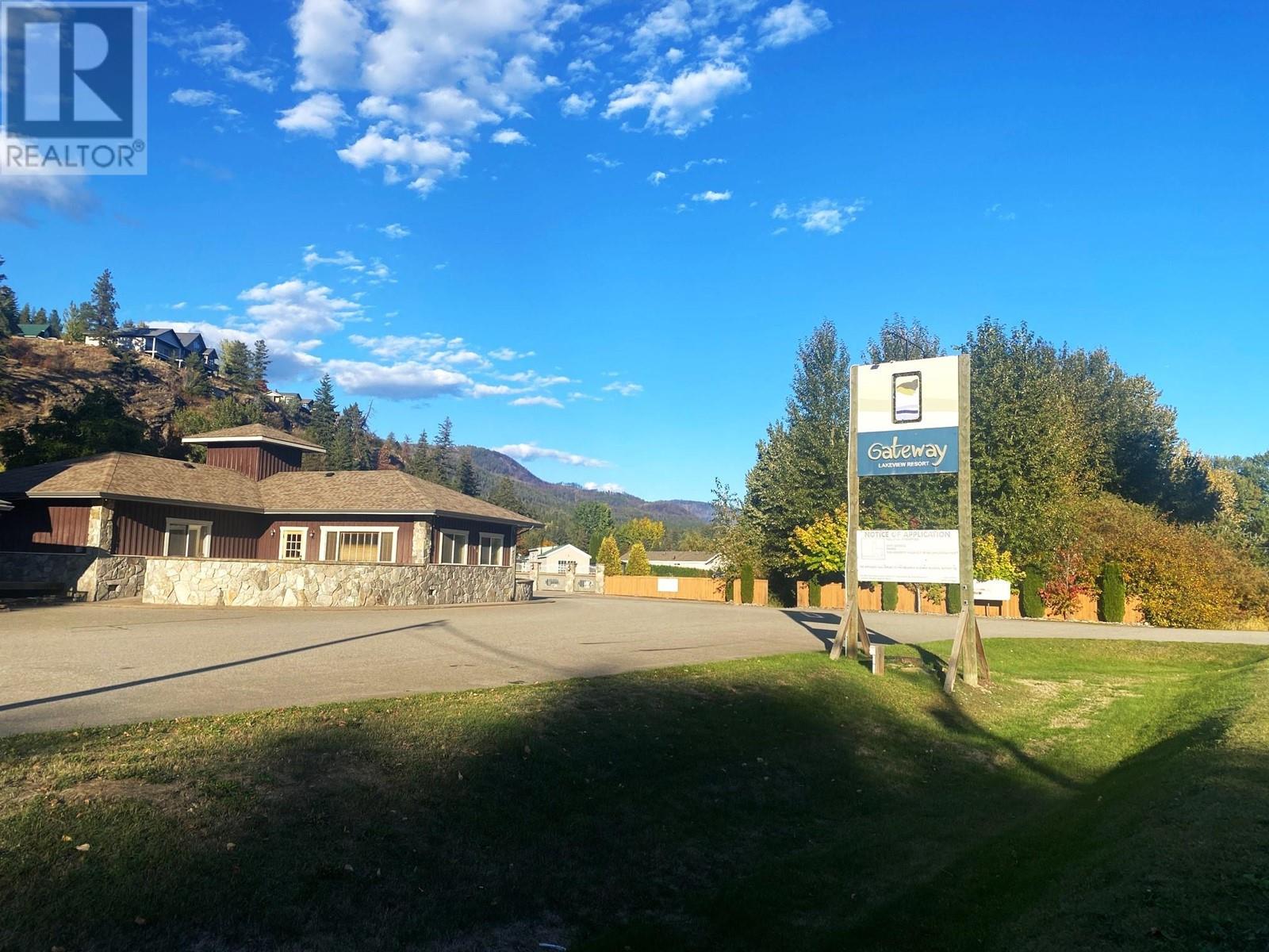 2633 Squilaxanglemont Road Lot Apt Apt 66, Lee Creek, BC V0E 1M4